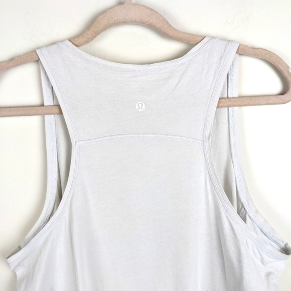 LULULEMON Back in Action Tank size 8 white muscle tank loose fit - Picture 10 of 12